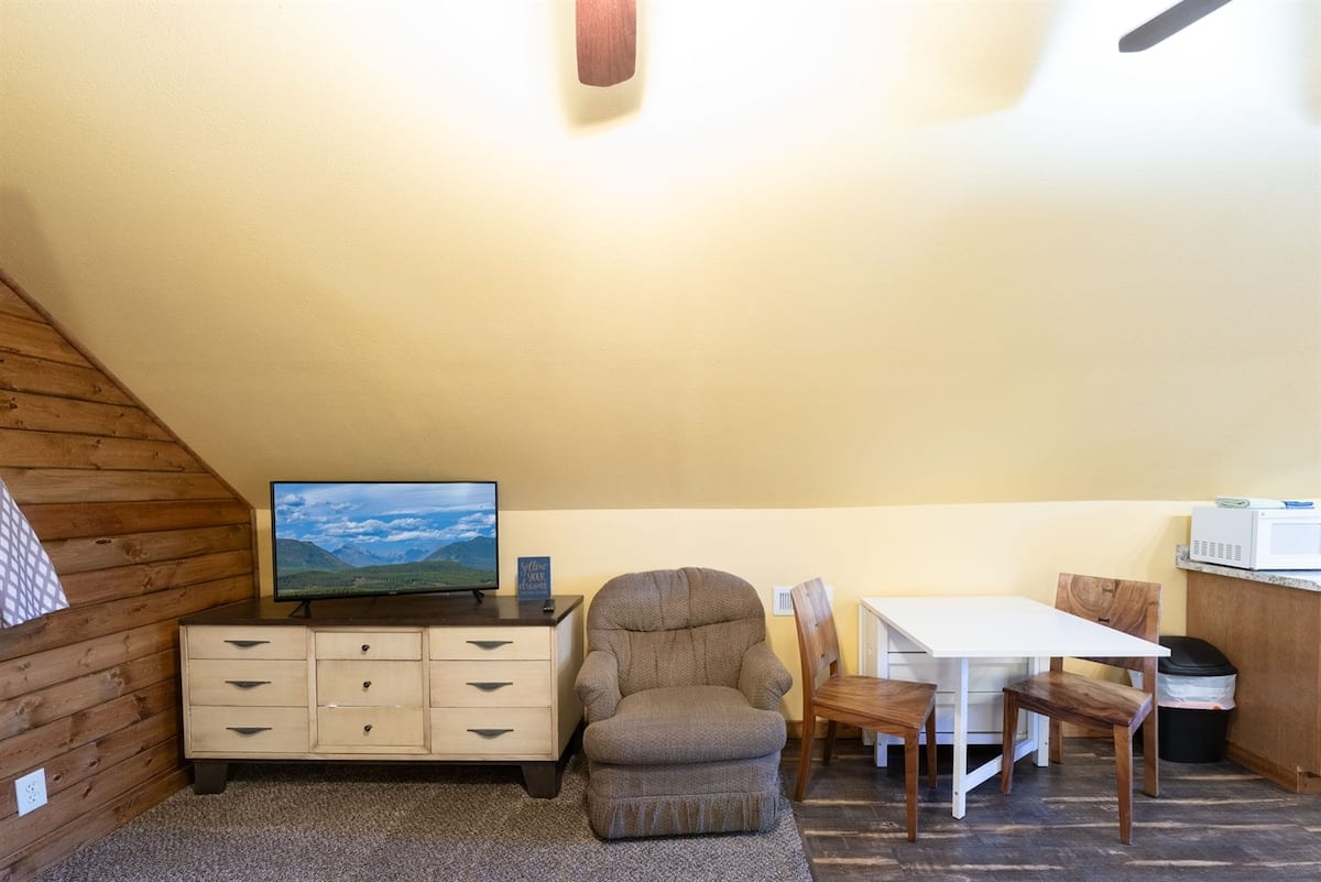 Blue Cabin Loft photo 5