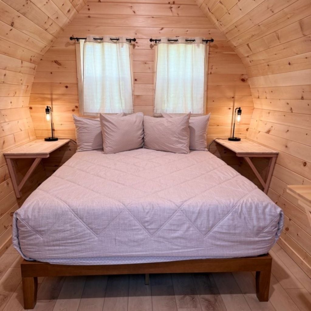 The Knotty Pine photo 2