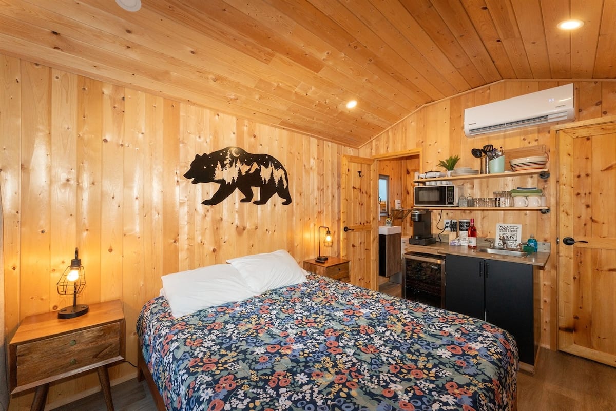 Little Bear Micro Cabin photo 2