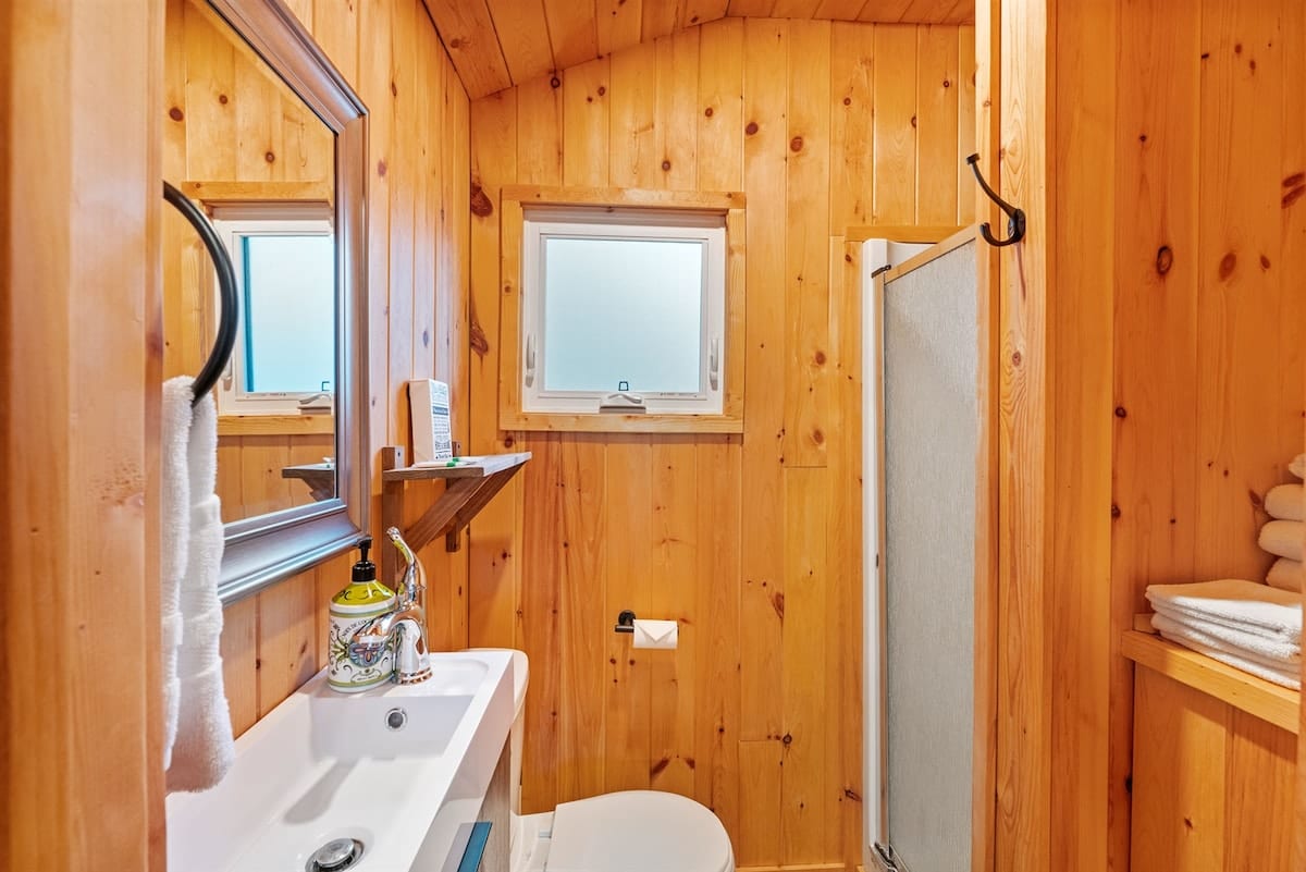 Little Bear Micro Cabin photo 4