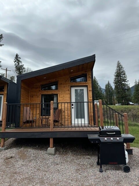 Wolf Den Micro Cabin at Spotted Bear Retreat